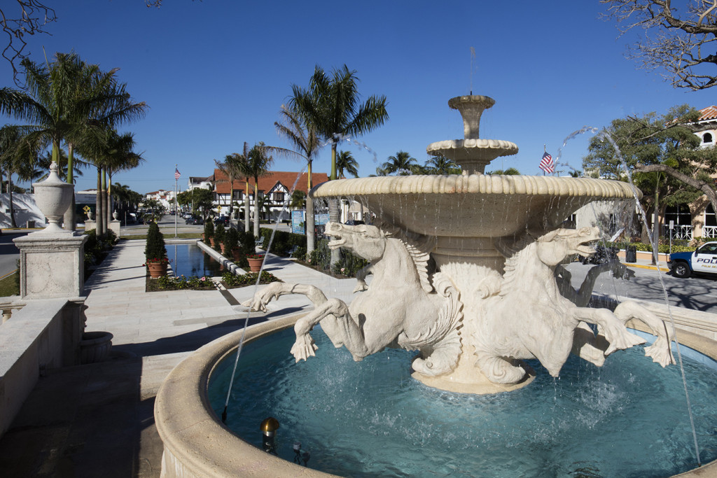 Palm Beach Town Hall Square Fountain Evergreene