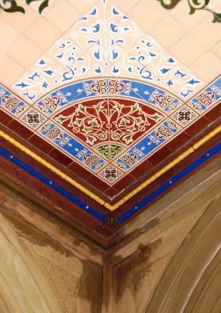 Central Park on X: Did you know? Bethesda Terrace Arcade's ceiling  features almost 16,000 elaborately patterned encaustic tiles, handmade by  England's renowned Minton and Company.  / X