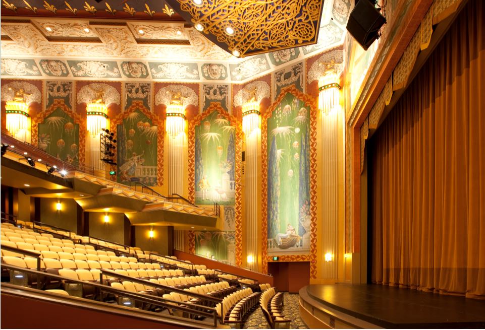 paramount-theatre-at-emerson-college