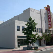 Cascade Theatre, Exterior