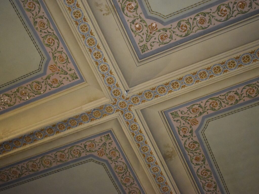 Colonial Theatre Ceiling, Before Treatment