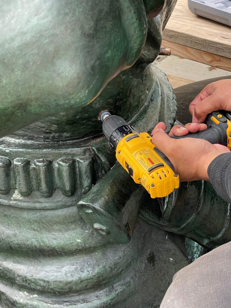 Theodore Roosevelt Statue, Pin Removal