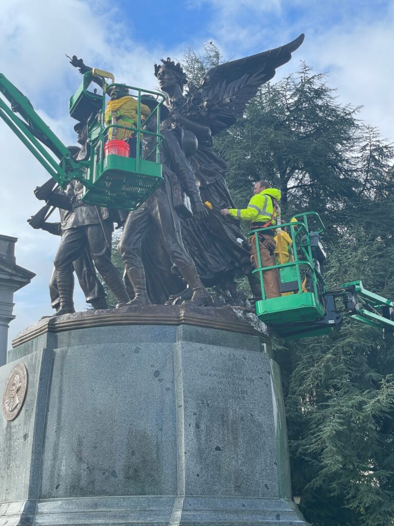Washington State Capitol, Winged Victory, During Treatment