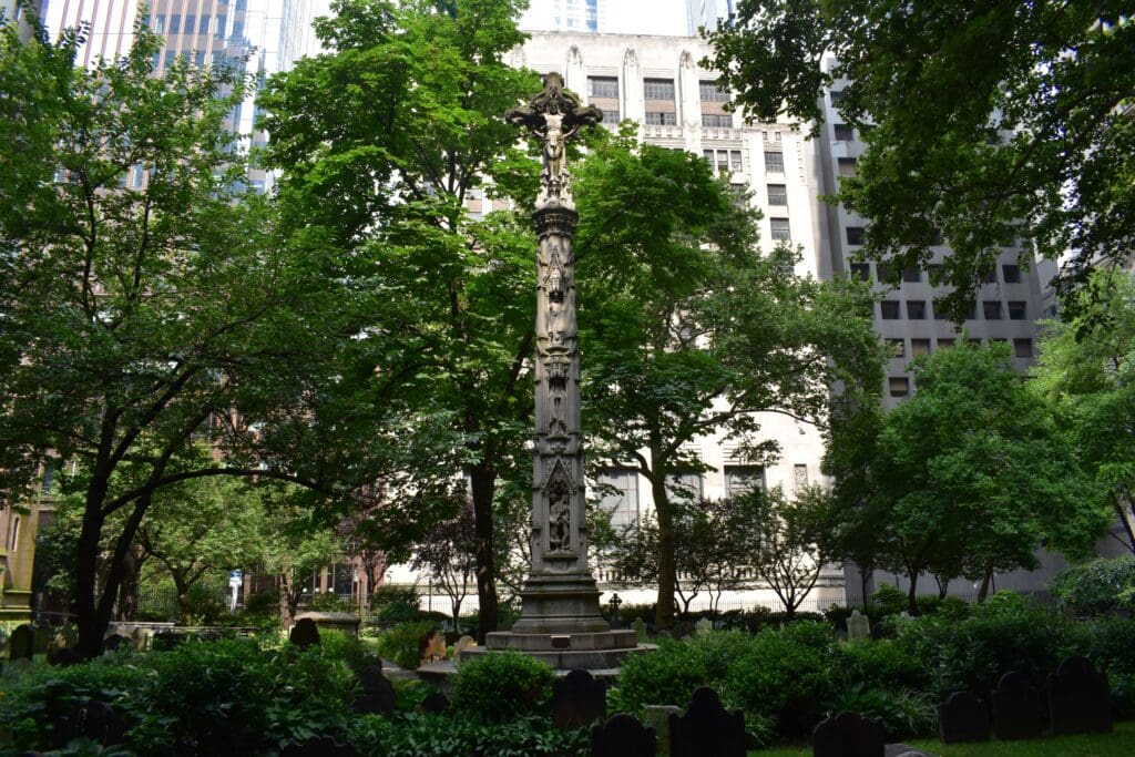 Astor Cross, Trinity Church, before treatment, overall